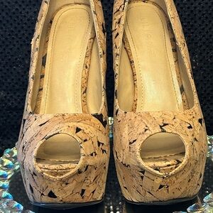 Liliana Tan Cork Peep Toe Platform Stiletto Heels Size 10